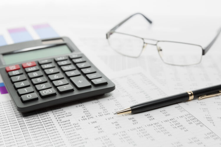 Financial accounting stock market graphs analysis